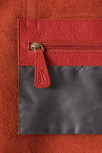 Internal pocket with gold zip for the buttery soft pebbled leather red tote with zip from Hoopla. 